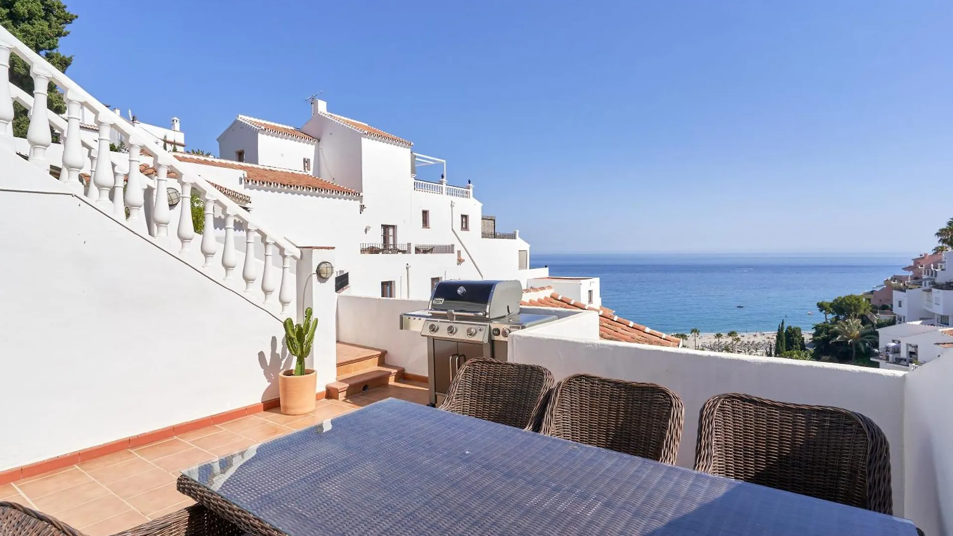 Modern Sea View Apartment Nerja